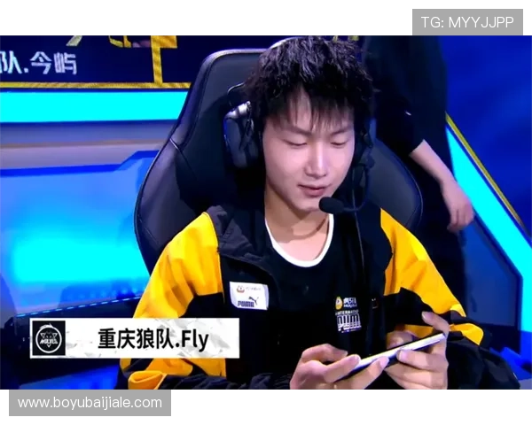 龙虎真人版中的角色养成系统丰富多彩助你轻松打造属于自己的强大战队